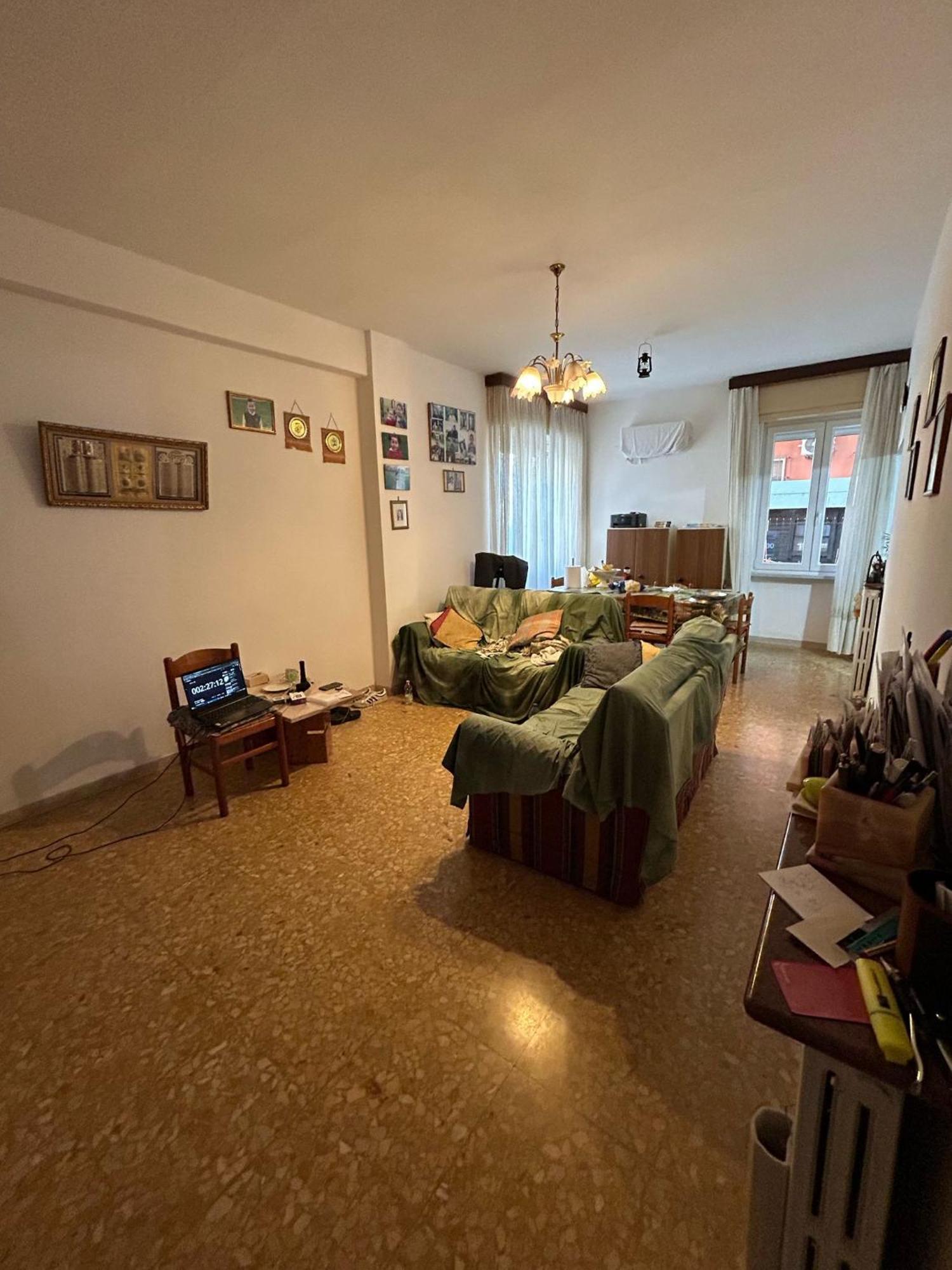 Cozy Near Center Affordable & Charming Habitación en casa particular Verona